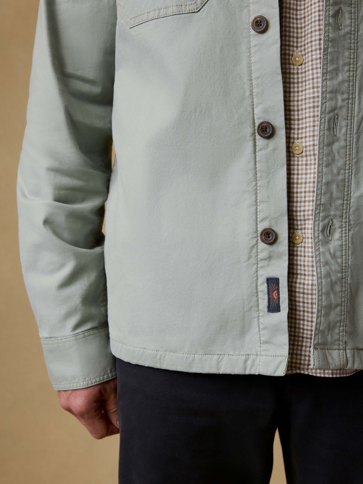 SP26-Faherty-Mens-MOF2503-COS-LakesideCpo-CoastalSage_OM_DETAIL2_1_Web.jpg