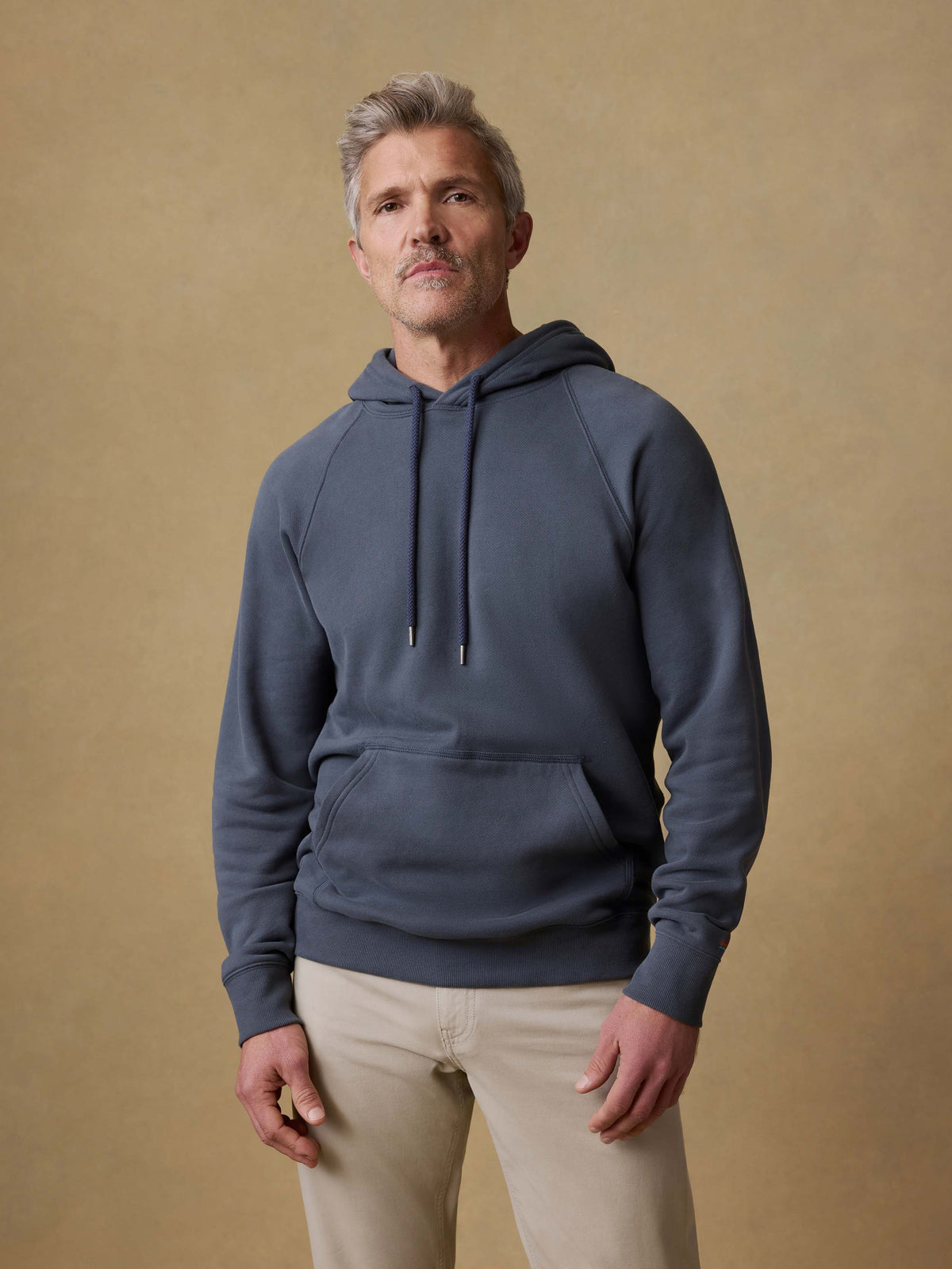 SP26-Faherty-Mens-MQF2413-BLN-High_Standard_Fleece_Hoodie-Blue_Nights_OM_FULL_BODY_1_Web.jpg