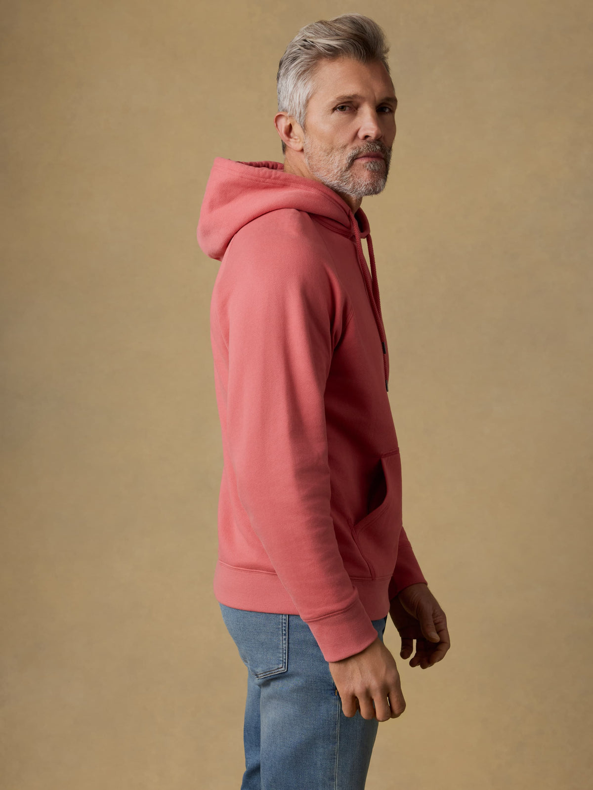SP26-Faherty-Mens-MQF2413-RAD-HighStandardFleeceHoodie-CoralRed_OM_FRONT_CROP_1_Web.jpg