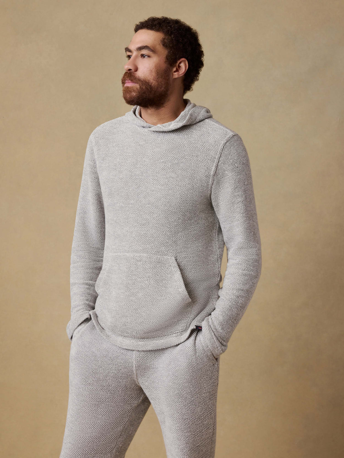 SP26-Faherty-Mens-MQS2519-GSL-Whitewater_Hoodie-Grey_Shell_Loop_OM_FULL_BODY_1_Web.jpg
