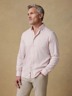 The Movement Shirt - Rose White Gingham