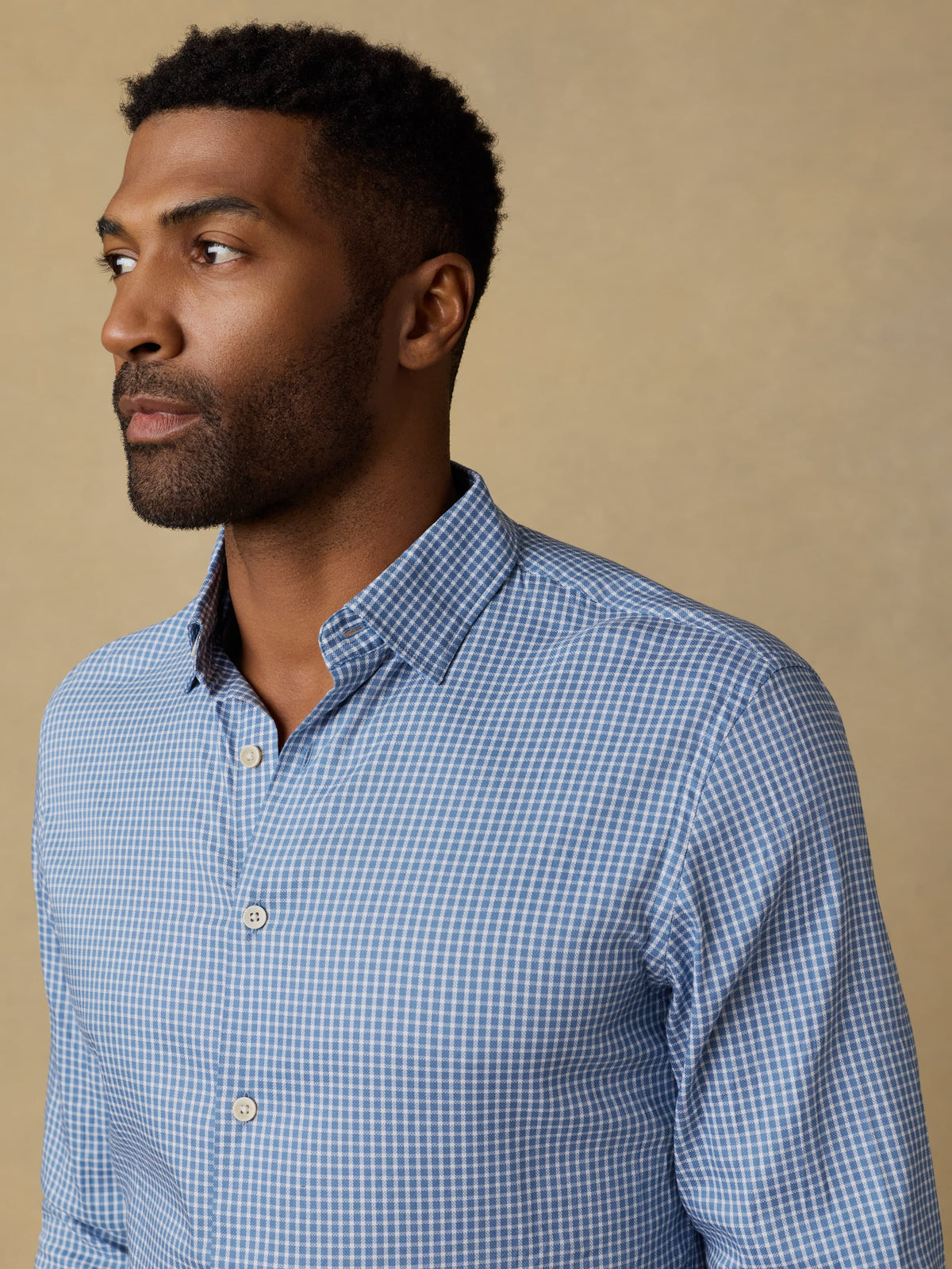 SP26-Faherty-Mens-MWS2509-WHK-MovementMontereyShirt-WhiteBlueCheck_OM_DETAIL1_1_Web.jpg