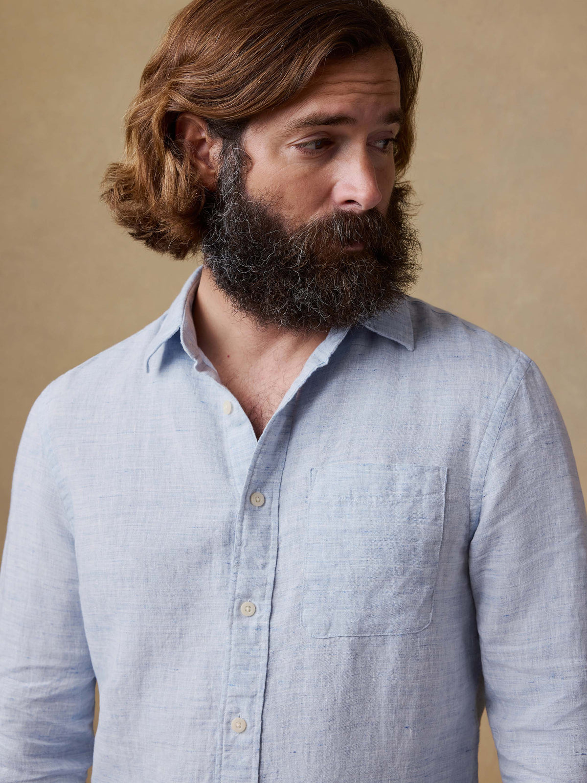 SP26-Faherty-Mens-MWS2511-LBM-LagunaLinenShirt-LightBlueMelange_OM_DETAIL1_1_Web.jpg