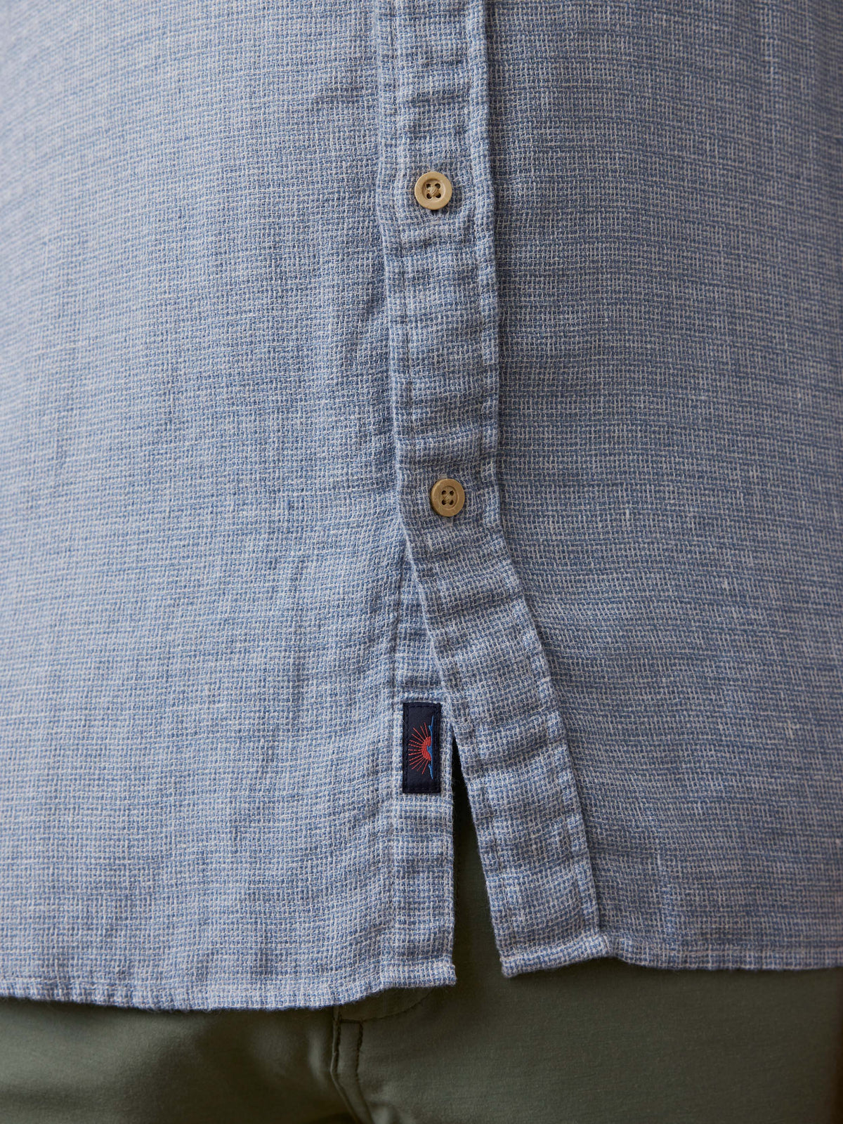 SP26-Faherty-Mens-MWS2515-BBV-SsPalmaLinenShirt-BlueBasketweave_OM_DETAIL2_1_Web.jpg