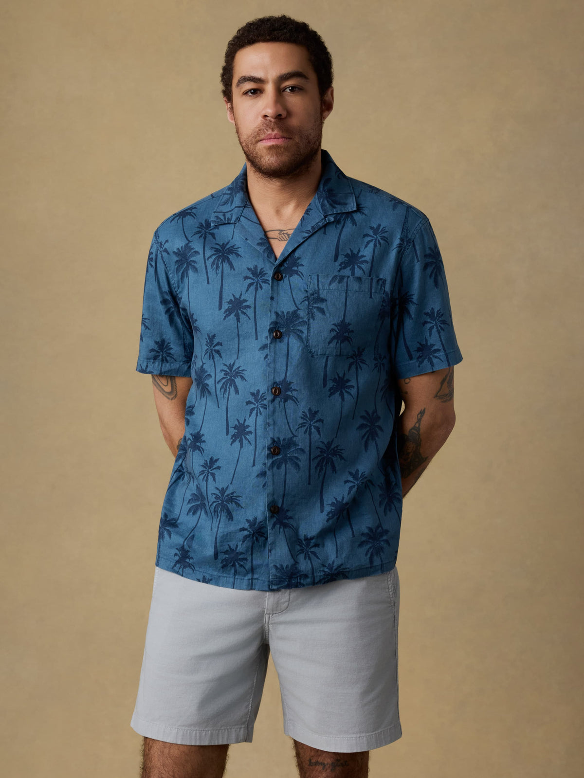SP26-Faherty-Mens-MWS2525-OAA-SsBreezeCampShirt-OceanShoreTrees_OM_FRONT_CROP_2_Web.jpg