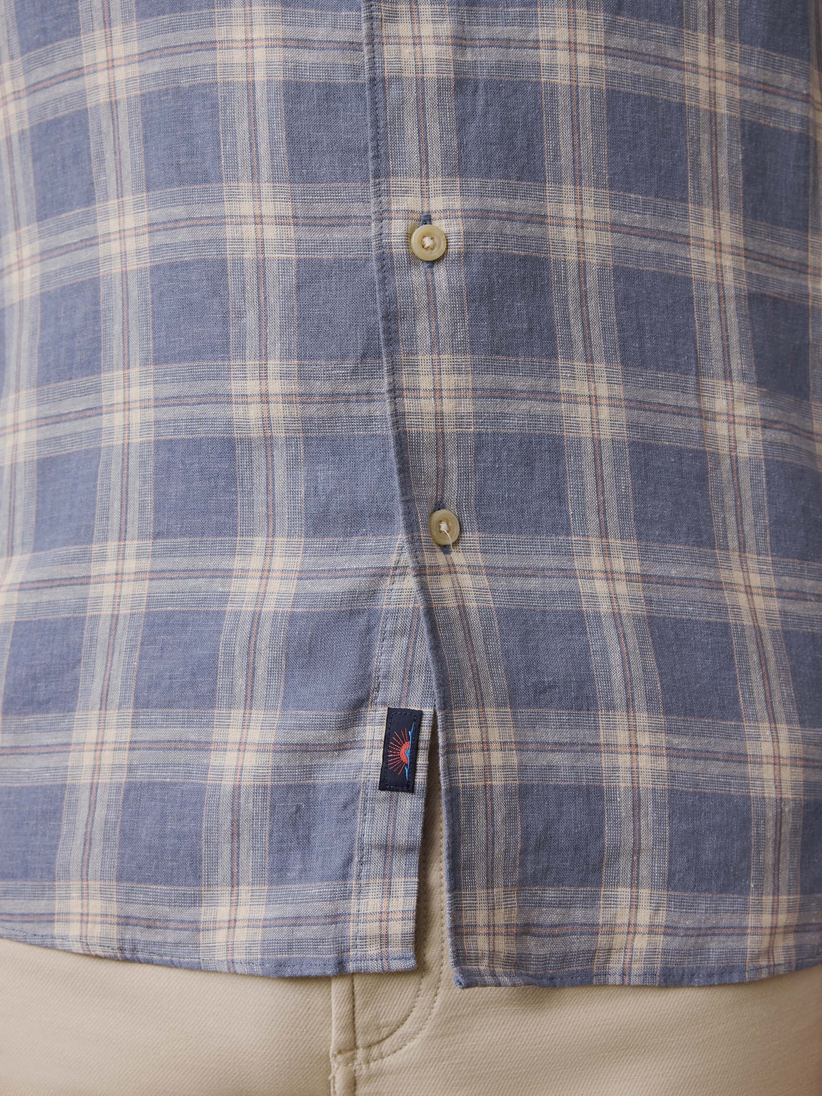SP26-Faherty-Mens-MWS2616-OFT-HuntingIslandShirt-ShoreFlintPlaid_OM_DETAIL2_1_Web.jpg