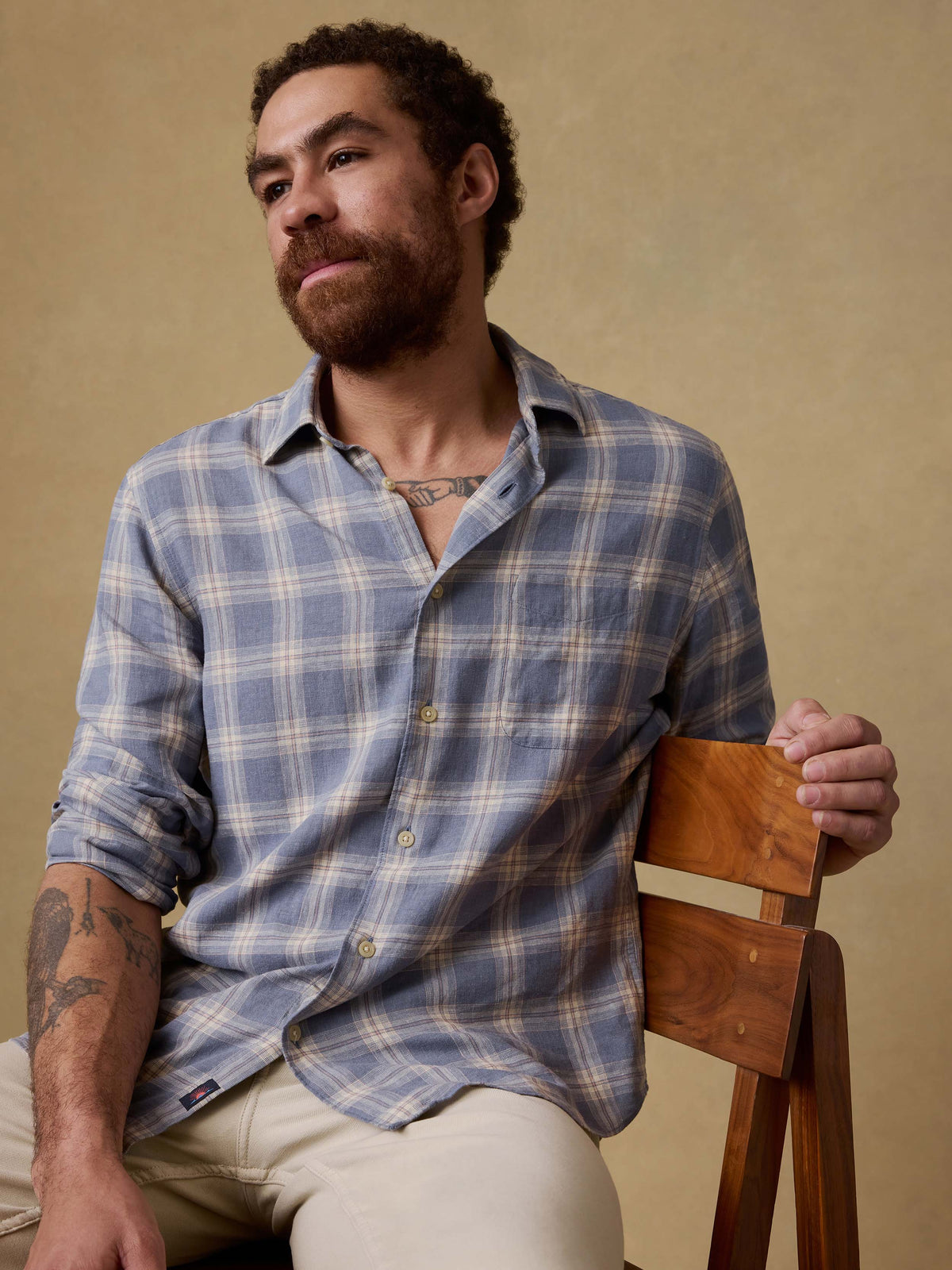 SP26-Faherty-Mens-MWS2616-OFT-HuntingIslandShirt-ShoreFlintPlaid_OM_EDITORIAL_1_Web.jpg