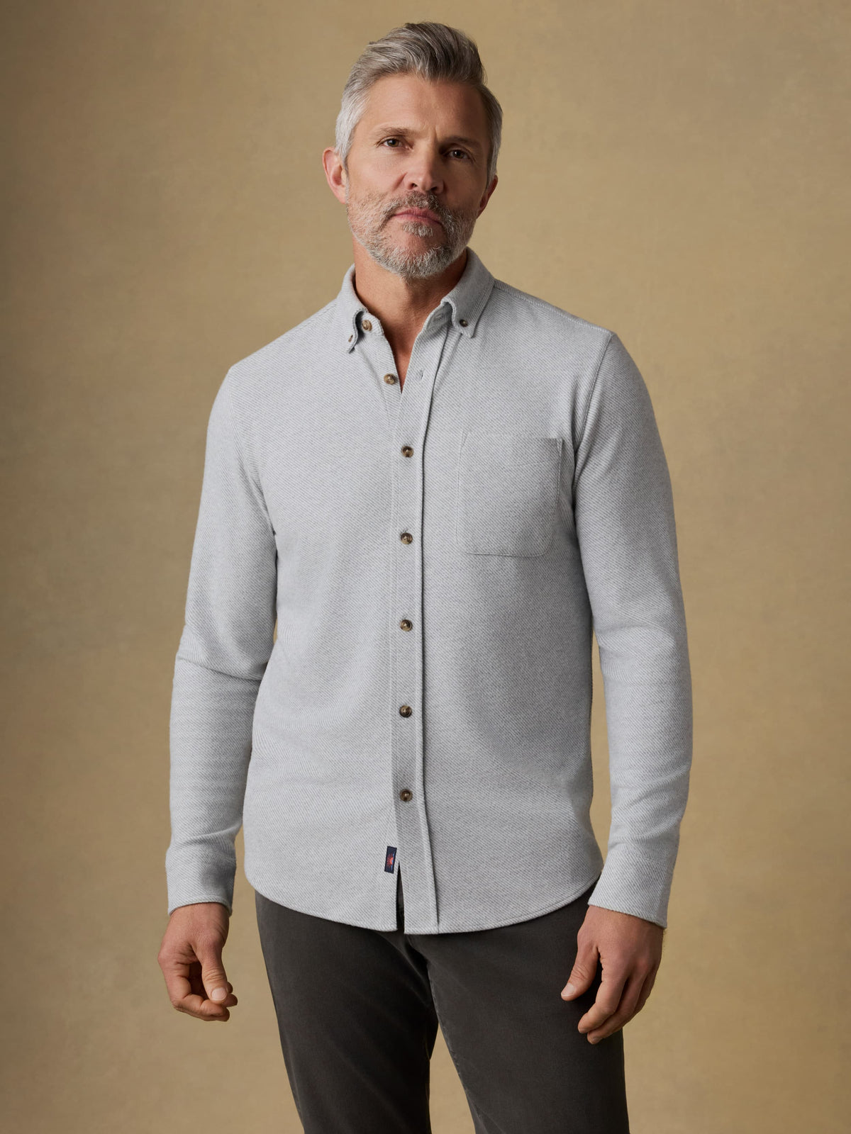 SP26-Faherty-Mens-MXH2309-LHG-LegendSweaterShirt_SinglePocket-LightHeatherGrey_OM_FRONT_CROP_2_Web.jpg