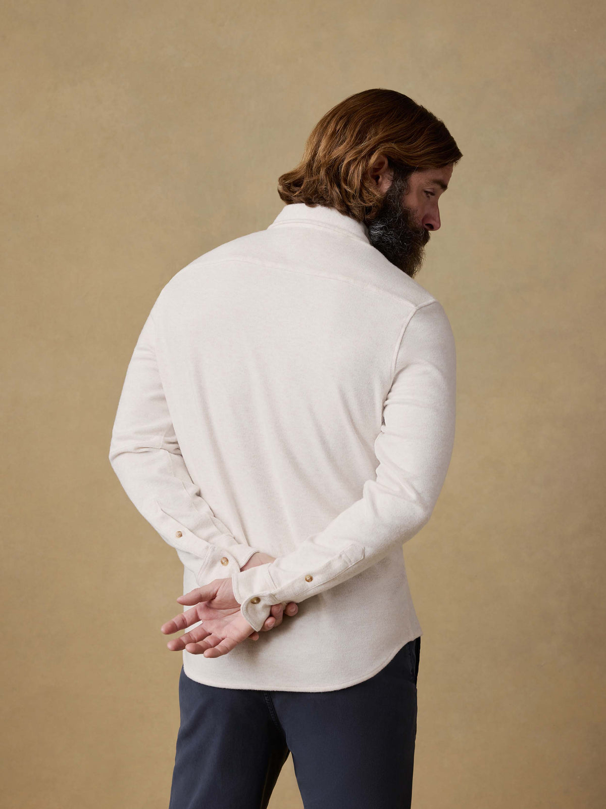 SP26-Faherty-Mens-MXH2309-OFW-LegendSweaterShirt_SinglePocket-OffWhite_OM_BACK_CROP_1_Web.jpg