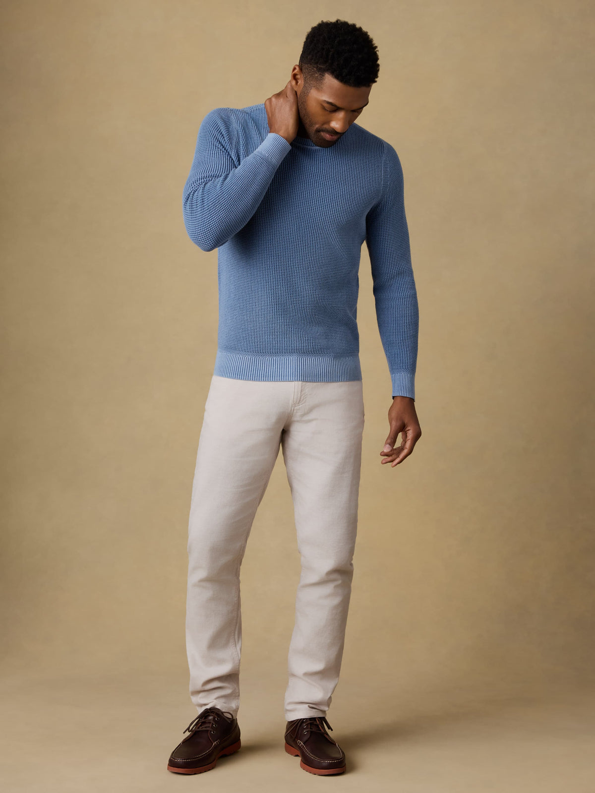 SP26-Faherty-Mens-MYF2313-LSE-SunwashedCrewneckSweater-BlueSea_OM_FULL_BODY_1_Web.jpg
