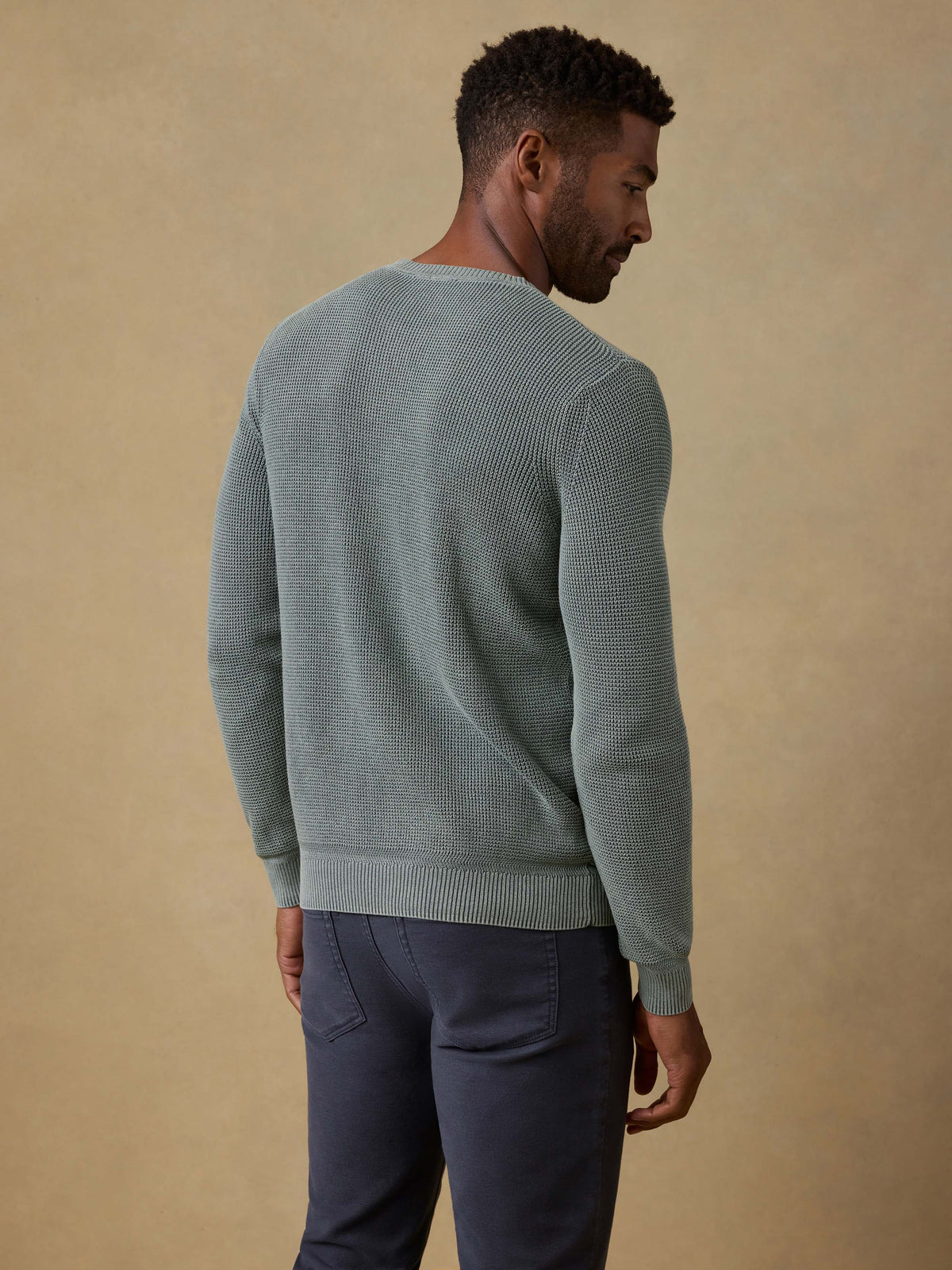 SP26-Faherty-Mens-MYF2313-MOV-SunwashedCrewneckSweater-MountainOlive_OM_BACK_CROP_1_Web.jpg