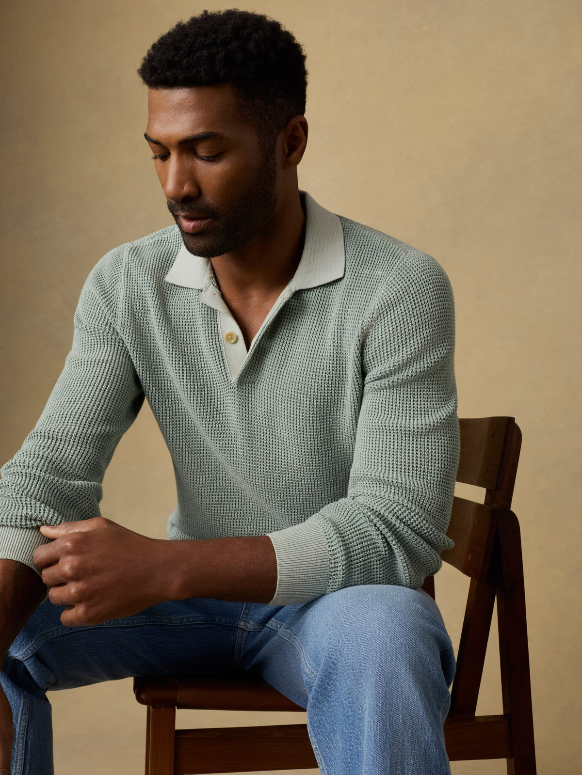 SP26-Faherty-Mens-MYS2500-ERK-LsSunwashedSweaterPolo-SeaBreak_OM_EDITORIAL_1_Web.jpg