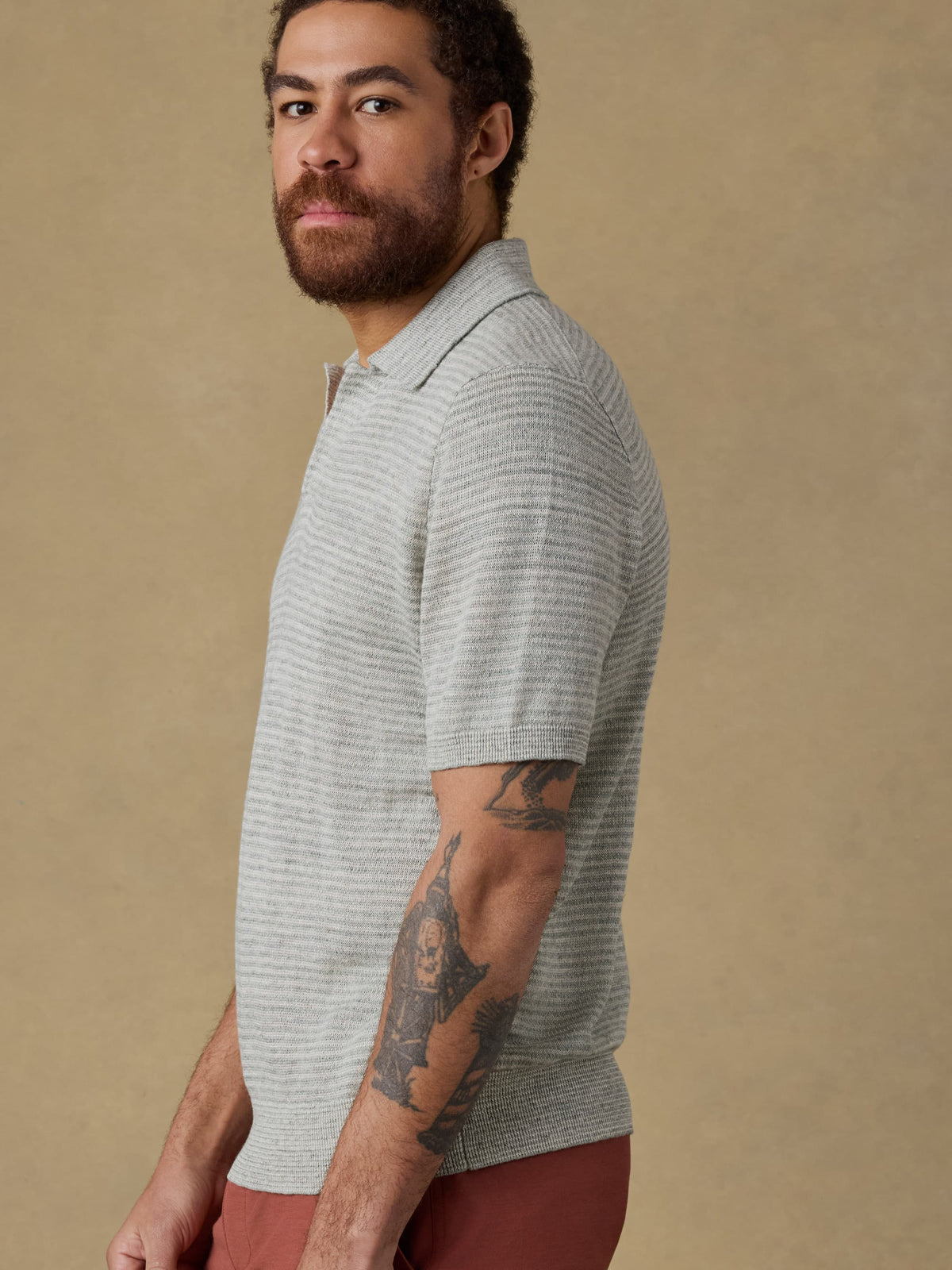SP26-Faherty-Mens-MYS2513-BTZ-Ss_Linen_Sweater_Polo-Beach_Tree_Stripe_OM_DETAIL2_1_Web.jpg