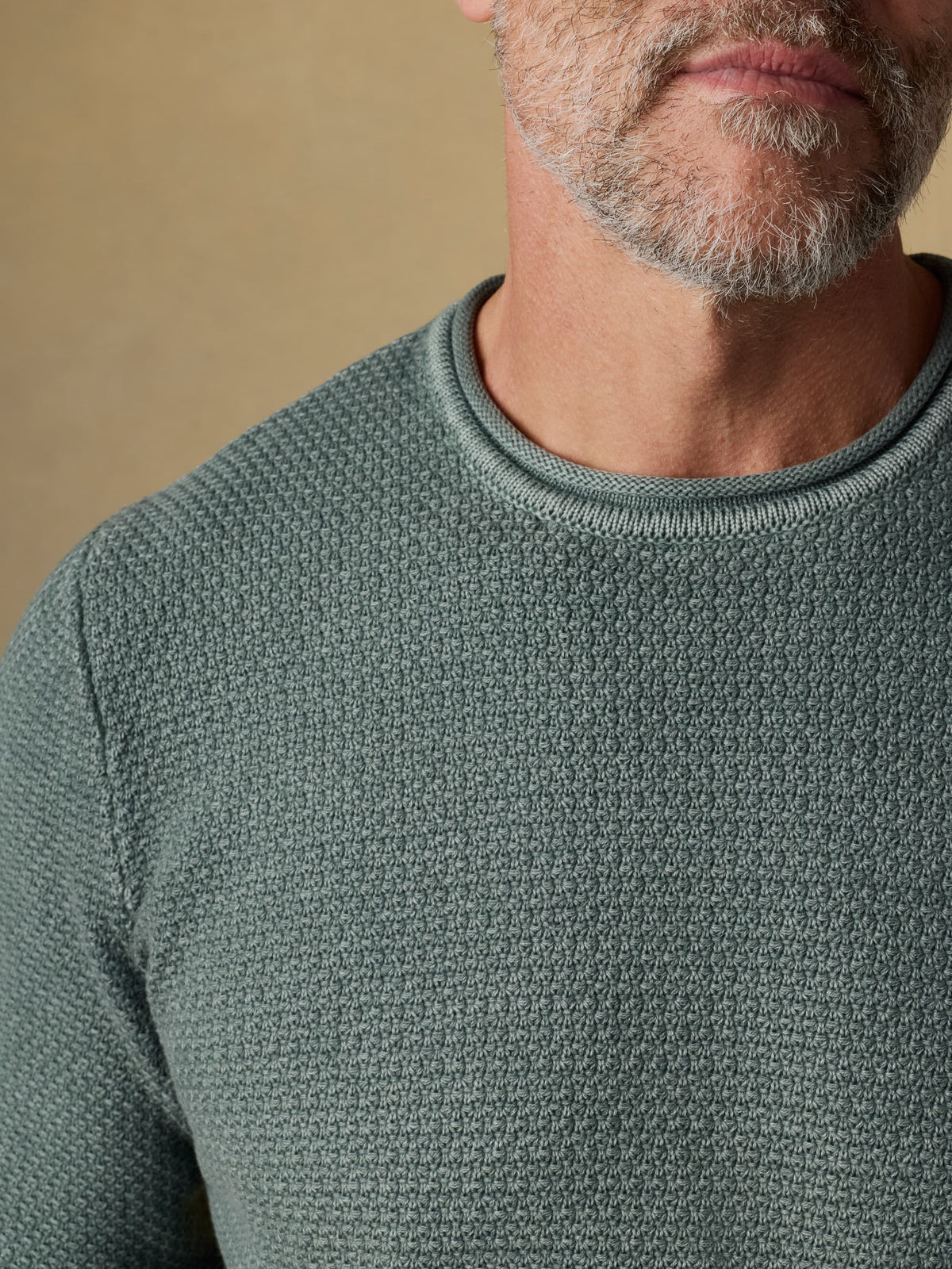 SP26-Faherty-Mens-MYS2625-MOV-SunwashedDocksideSweater-MountainOlive_OM_DETAIL2_1_Web.jpg