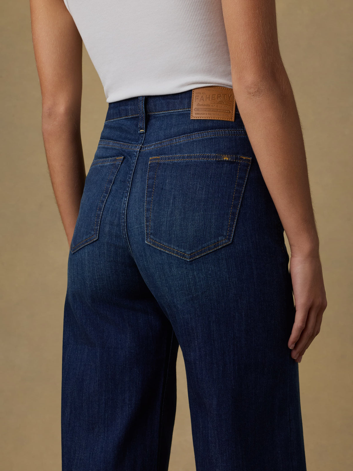 SP26-Faherty-Womens-WBH2545-ARK-SaturdayDenimWideLeg-DarkSeaWash_OM_DETAIL1_1_Web.jpg