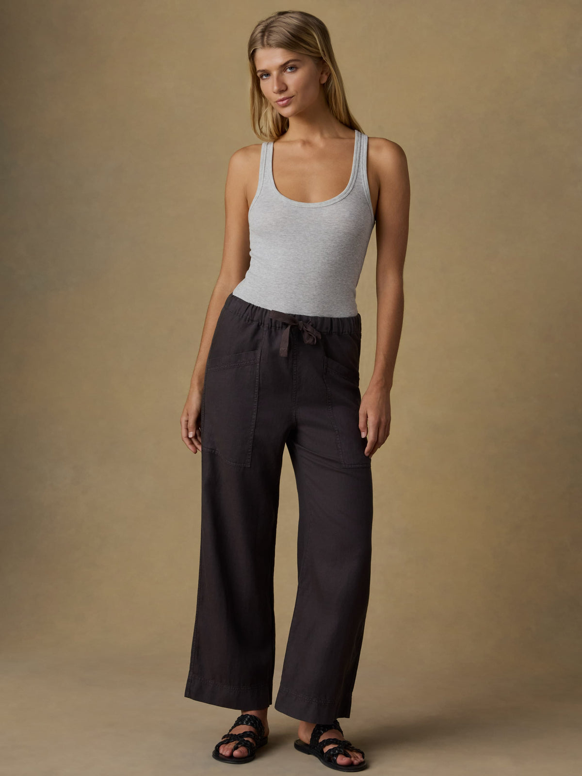 SP26-Faherty-Womens-WBS2648-WBK-TopangaDrapeAnklePant-WashedBlack_OM_FULL_BODY_1_Web.jpg