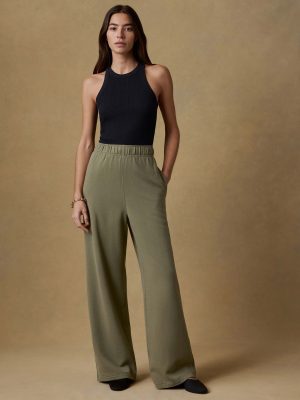 High Standard Fleece Wide Leg Sweatpant - Island Olive