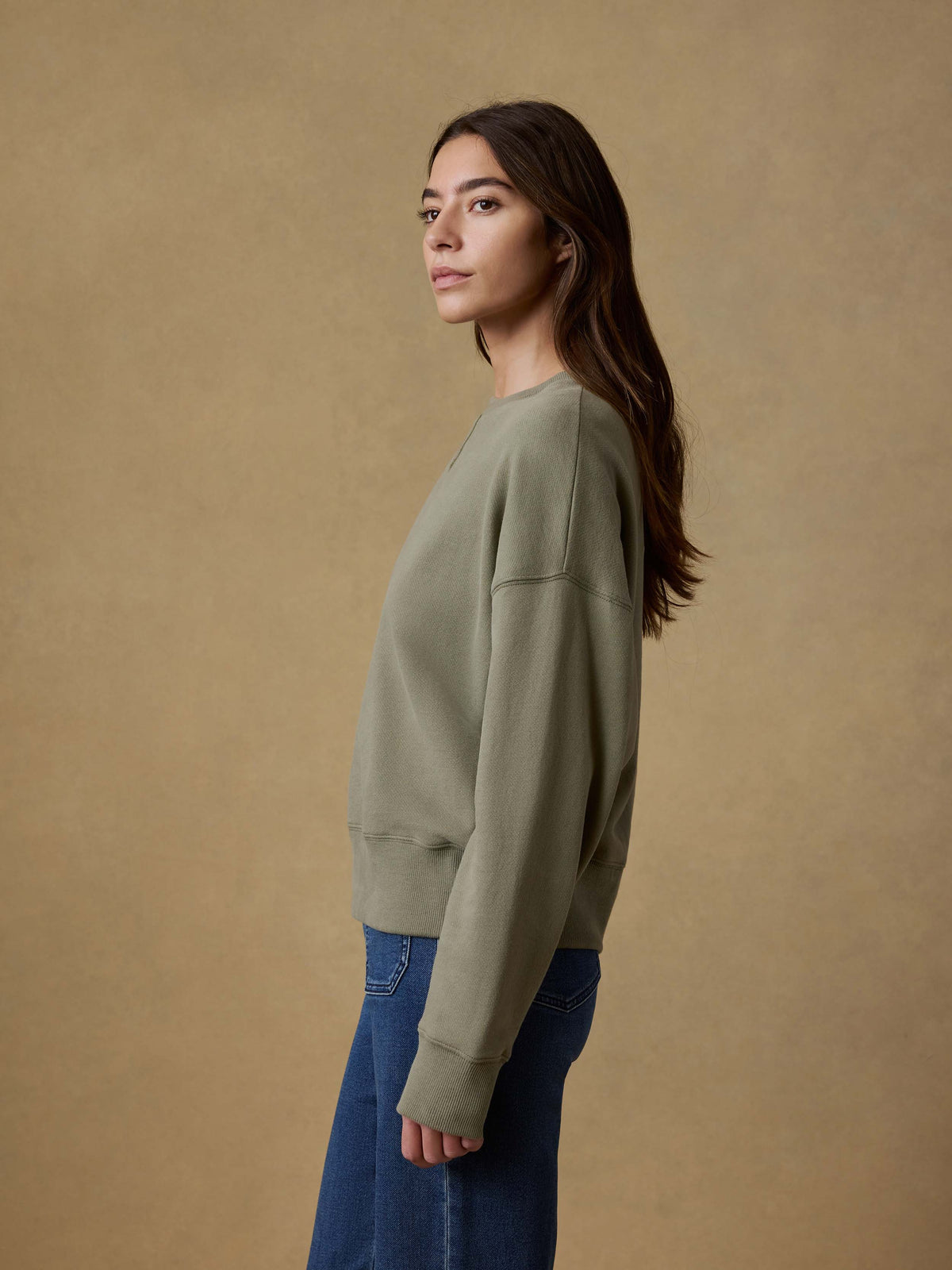 SP26-Faherty-Womens-WKF2546-ISO-HighStandardFleeceVintageCrew-IslandOlive_OM_FRONT_CROP_1_Web.jpg