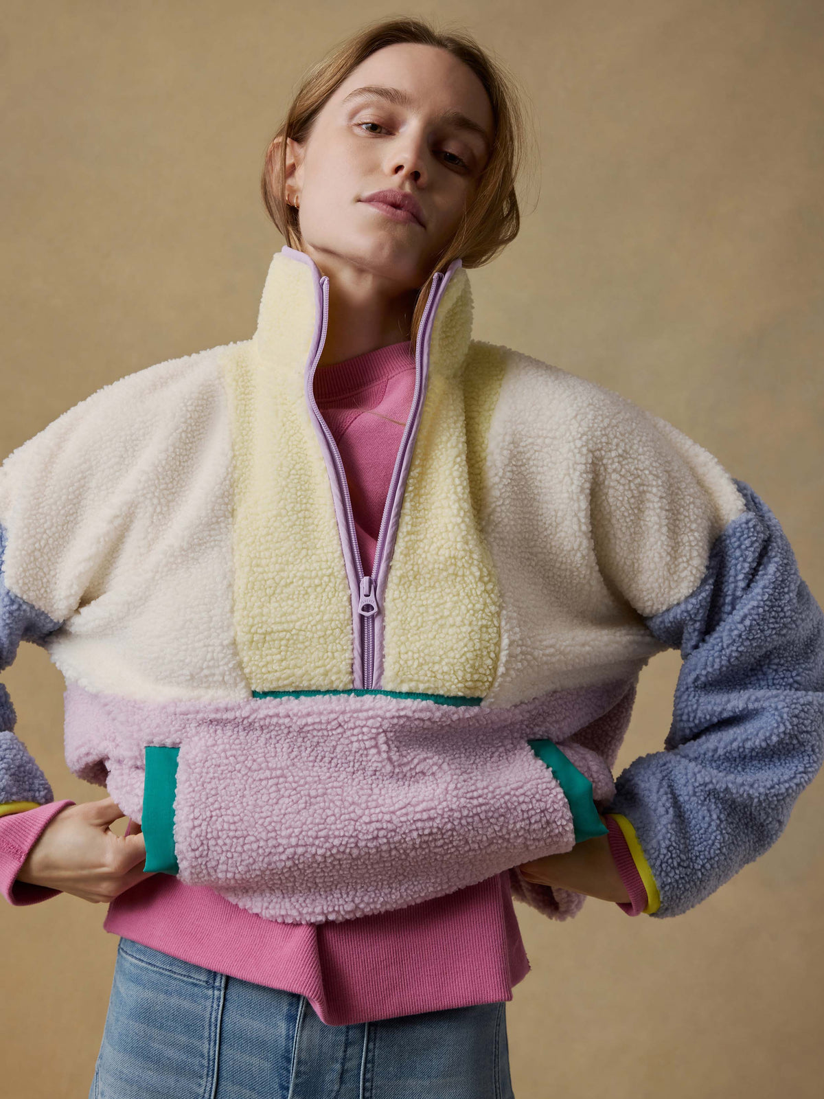 SP26-Faherty-Womens-WOH2532-ATT-FiresideFleecePullover-PastelSunset_OM_EDITORIAL_1_Web.jpg
