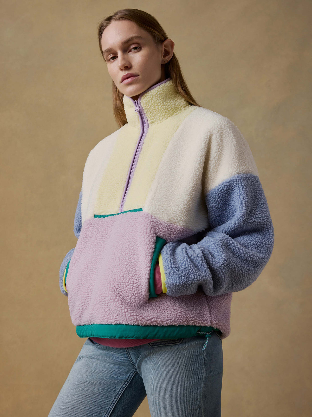 SP26-Faherty-Womens-WOH2532-ATT-FiresideFleecePullover-PastelSunset_OM_FULL_BODY_1_Web.jpg