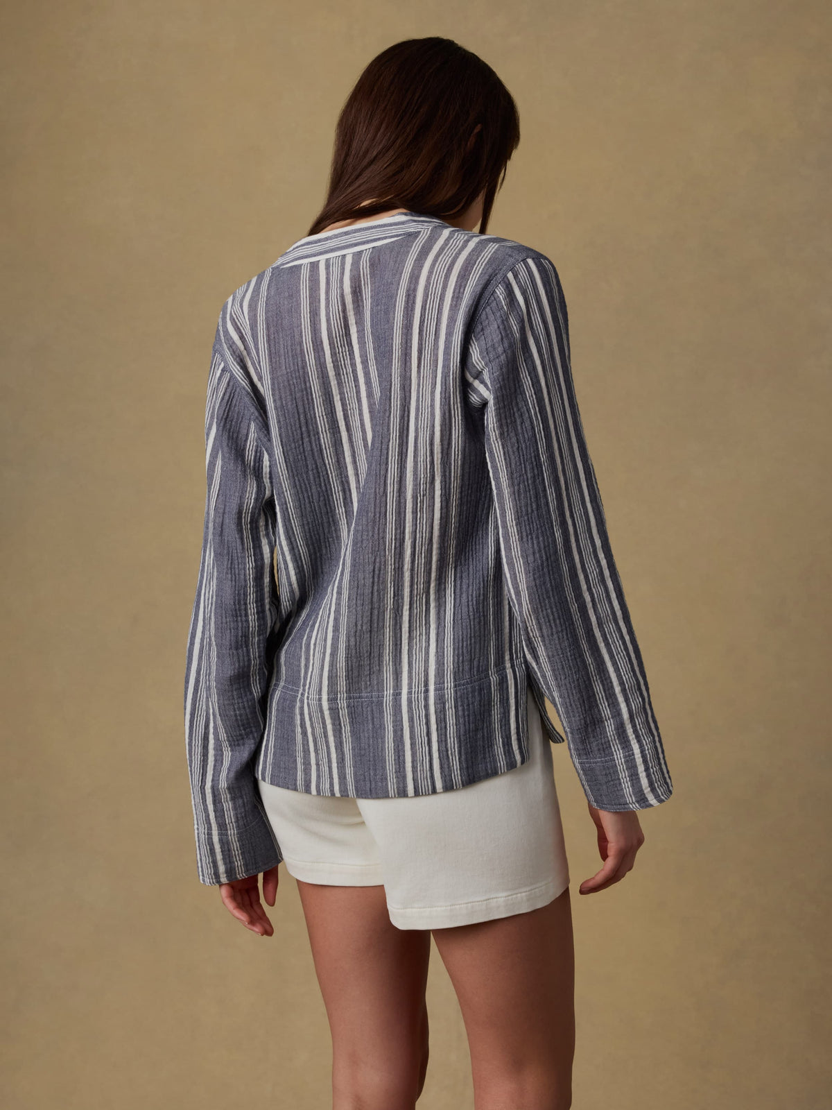 SP26-Faherty-Womens-WTS2607-ZSB-DuneCottonGauzeHarborTop-SeaBreezeStripe_OM_BACK_CROP_1_Web.jpg