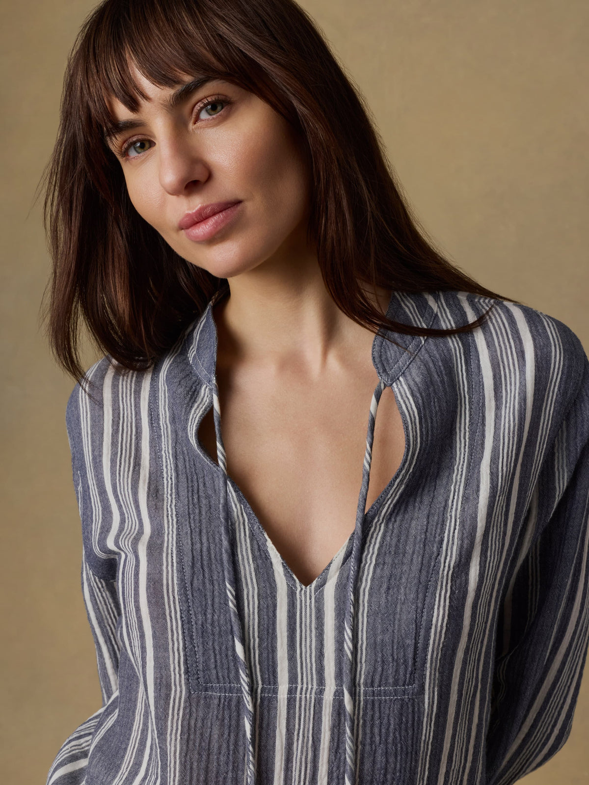 SP26-Faherty-Womens-WTS2607-ZSB-DuneCottonGauzeHarborTop-SeaBreezeStripe_OM_DETAIL1_1_Web.jpg