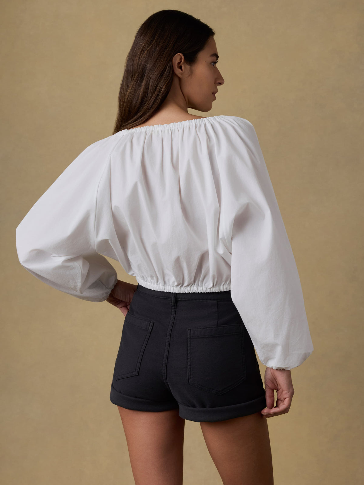 SP26-Faherty-Womens-WTS2610-WHT-CoastalPoplinNeraTop-White_OM_BACK_CROP_1_Web.jpg