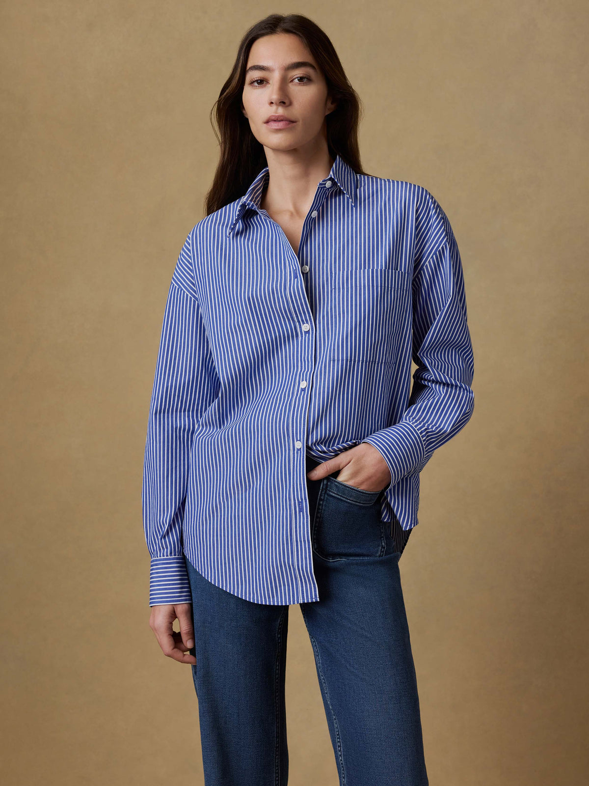 SP26-Faherty-Womens-WWS2602-ESC-CoastalPoplinRelaxedShirt-EndlessCoastStripe_OM_FULL_BODY_1_Web.jpg