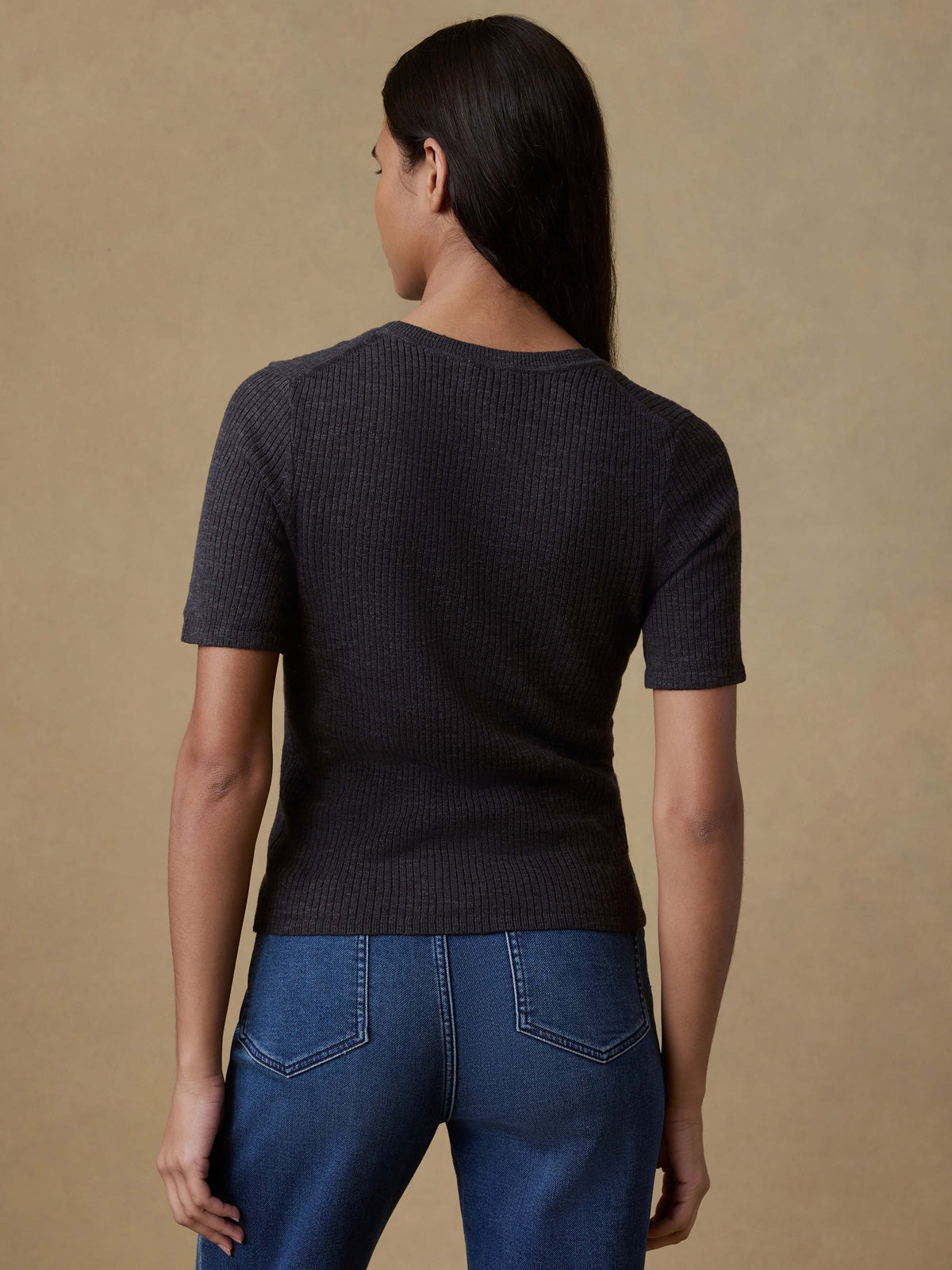 SP26-Faherty-Womens-WYU2511-WBK-MiramarLinenMiniRibTee-WashedBlack_OM_BACK_CROP_1_Web.jpg