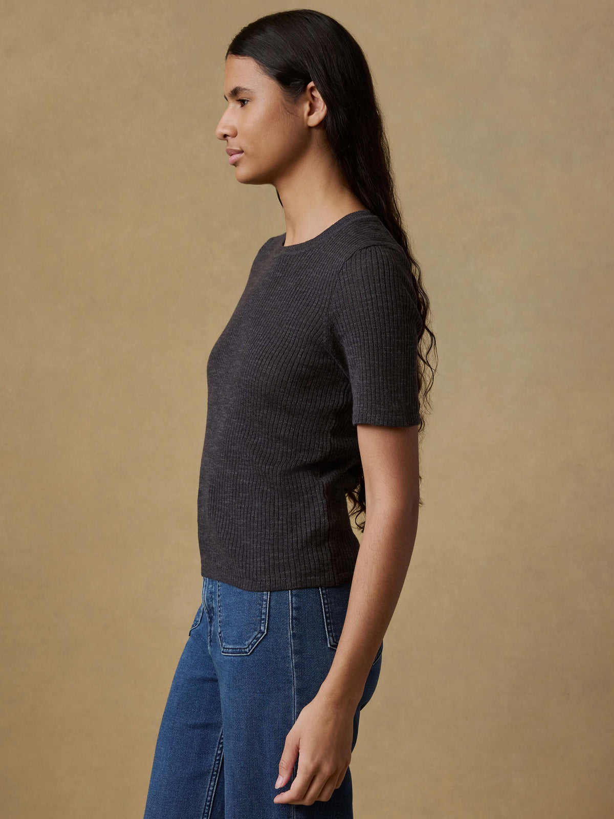 SP26-Faherty-Womens-WYU2511-WBK-MiramarLinenMiniRibTee-WashedBlack_OM_FRONT_CROP_1_Web.jpg