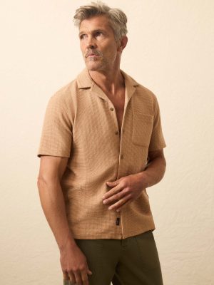Short-Sleeve Oasis Shirt - Rust Orange