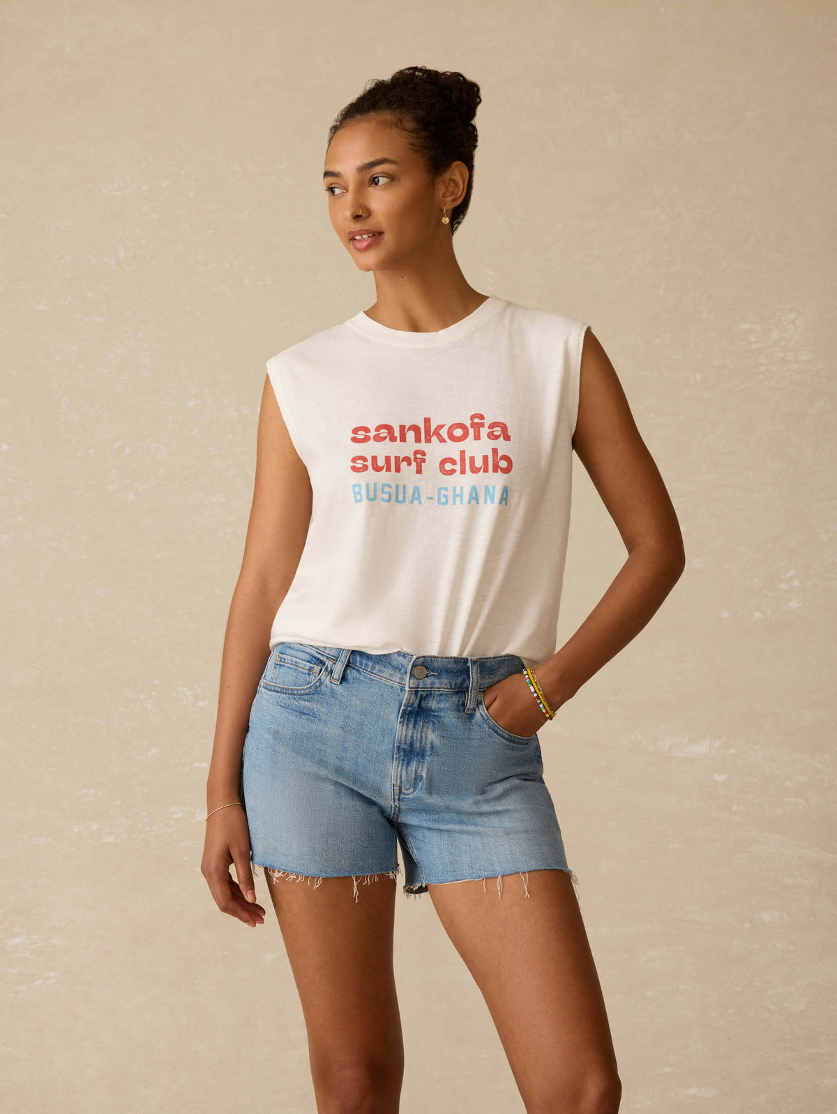 SU25-FAHERTY-WOMENS-WKU2530-WHT-SurfGhanaSunwashedMuscleTank-White_OM_FRONT_CROP_1.jpg
