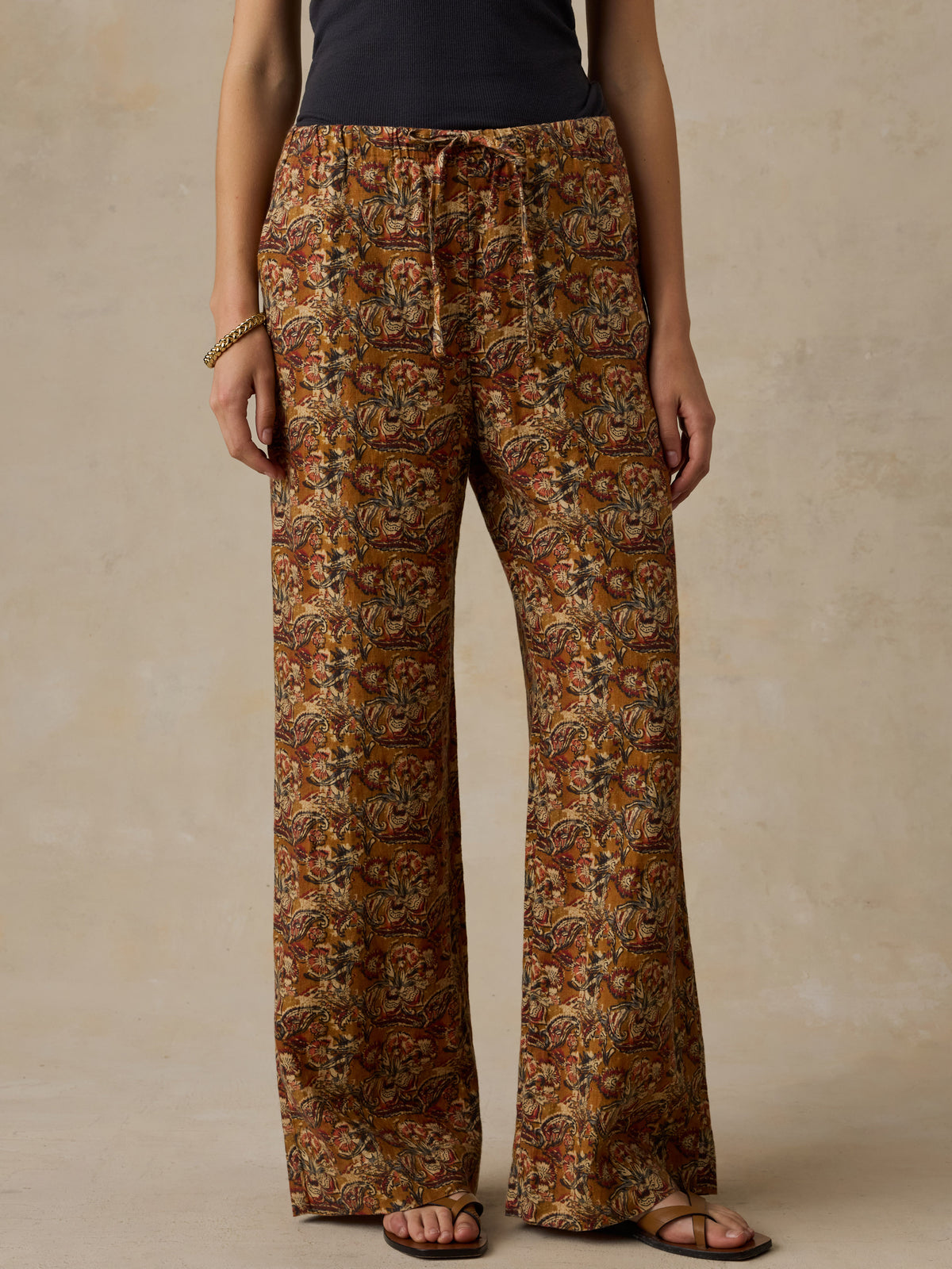 WBF2601-VGZ_Laidback_Linen_Pant_OM_FRONT_CROP_1_Web.jpg
