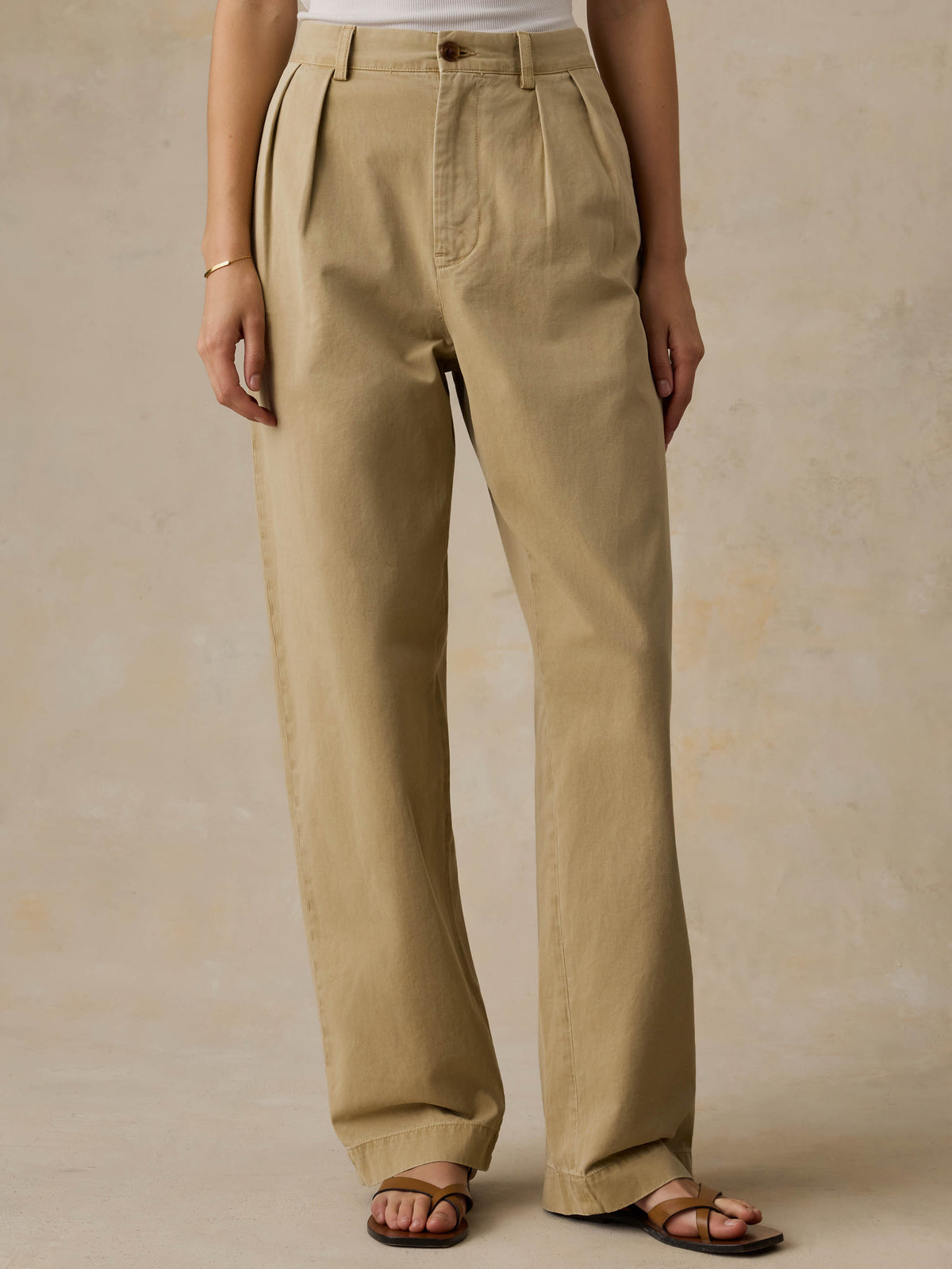 WBF2609-KHK_Seafarer_Chino_Pant_OM_FRONT_CROP_1_Web.jpg