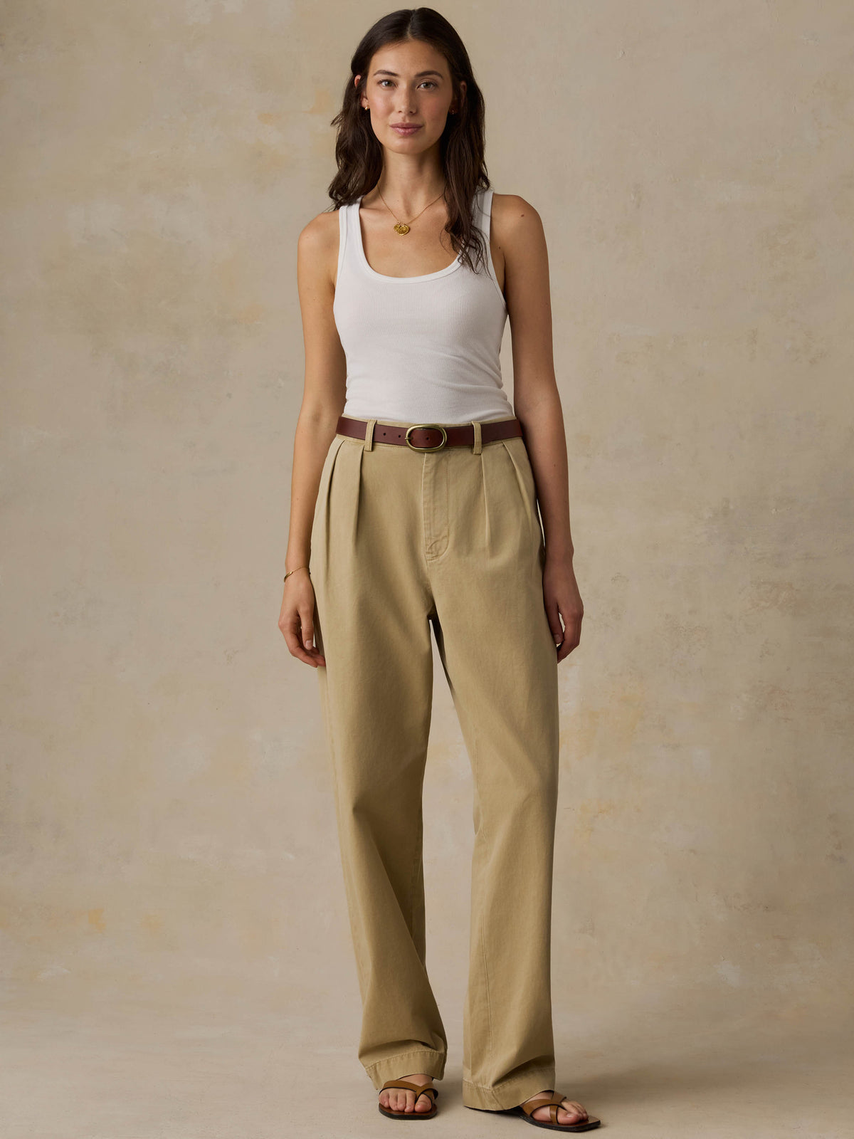 WBF2609-KHK_Seafarer_Chino_Pant_OM_FULL_BODY_1_Web.jpg
