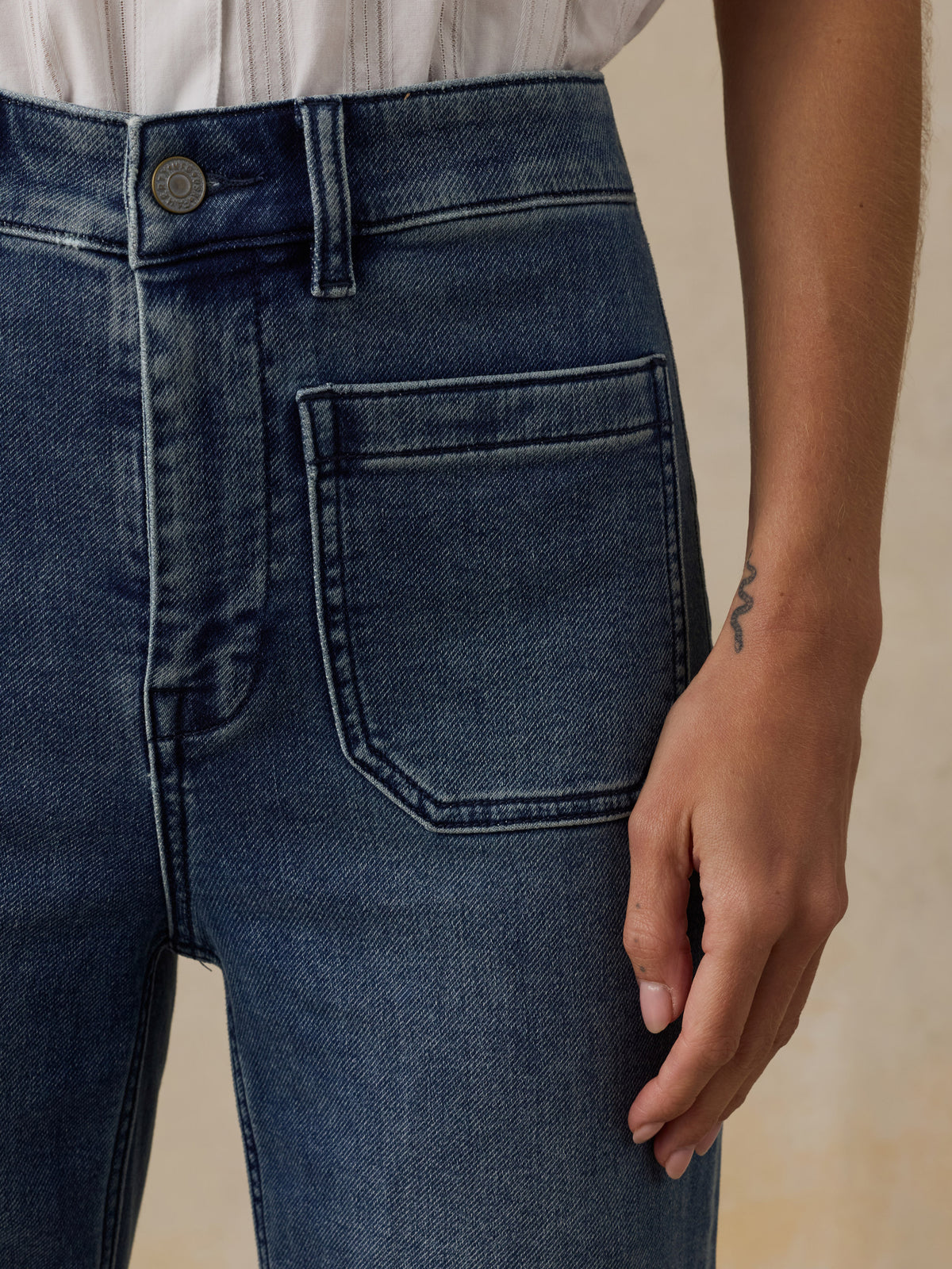 WBS2330-RVT_Stretch_Terry_Patch_Pocket_Pant_OM_DETAIL_2_Web.jpg