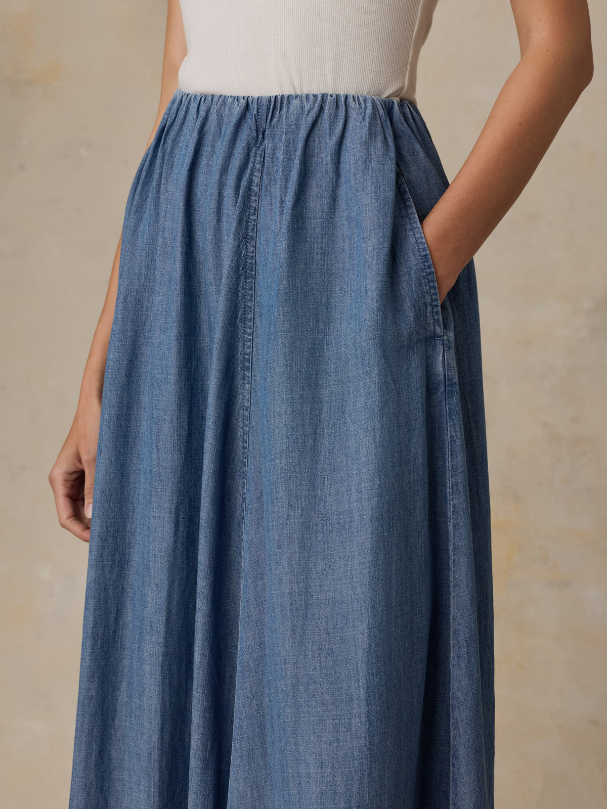 WBU2644-RMX_Tried___True_Chambray_Nera_Skirt_OM_DETAIL_2_Web.jpg