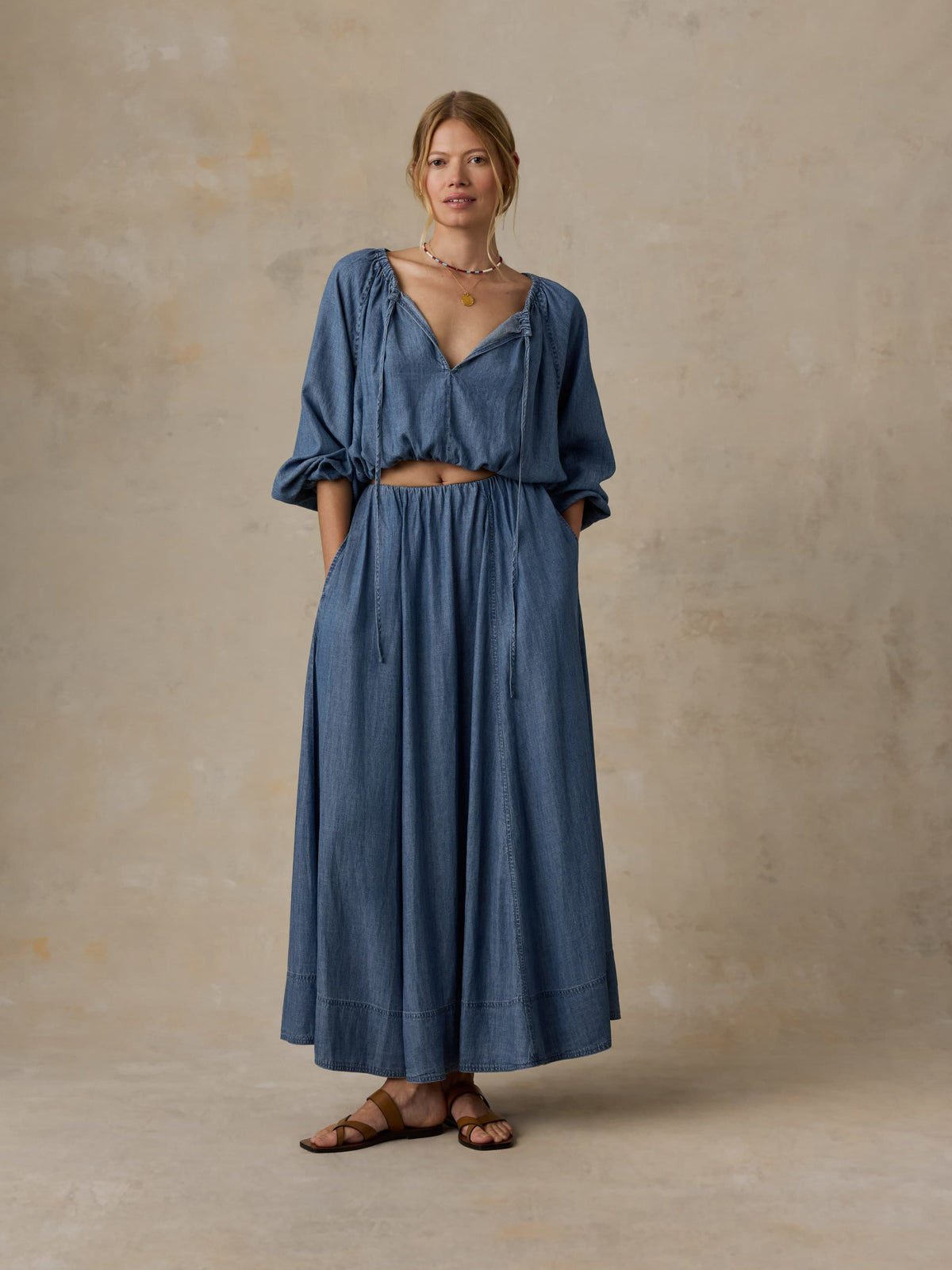 WBU2644-RMX_Tried___True_Chambray_Nera_Skirt_OM_EDITORIAL_2_Web.jpg