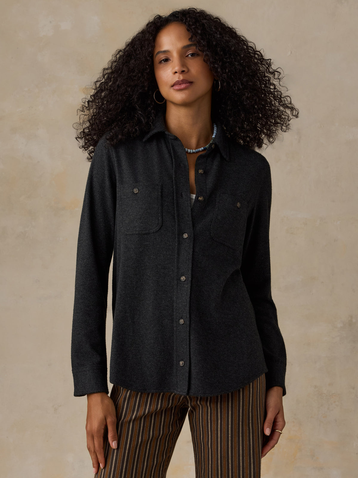 WKC0001-HBT_Legend_Sweater_Shirt_OM_FRONT_CROP_1_Web.jpg