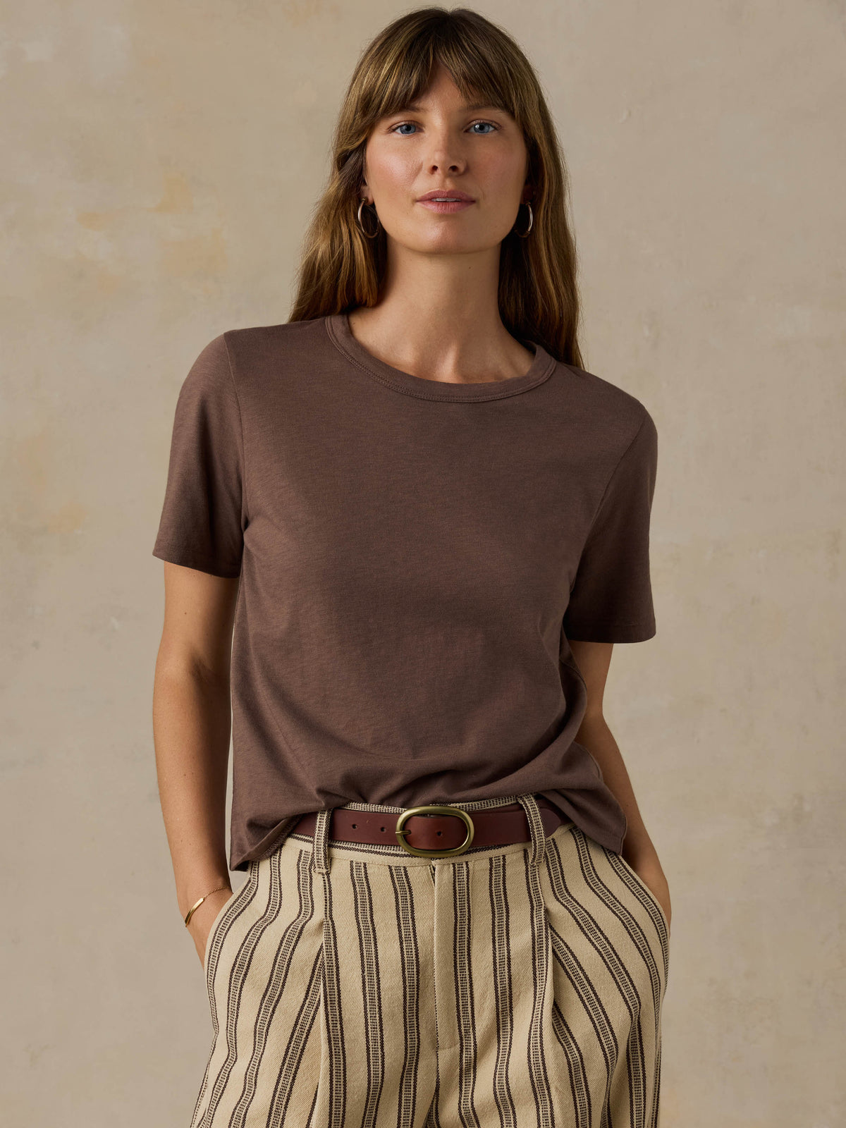WKS2503-AIB_Sunwashed_Essential_Tee_OM_FRONT_CROP_1_Web.jpg