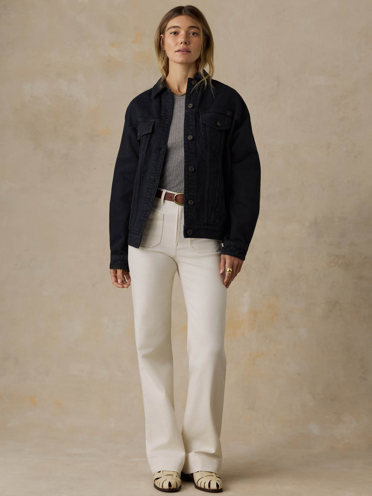 WOF2605-WBK_Driftwood_Denim_Jacket_OM_FULL_BODY_1_Web.jpg