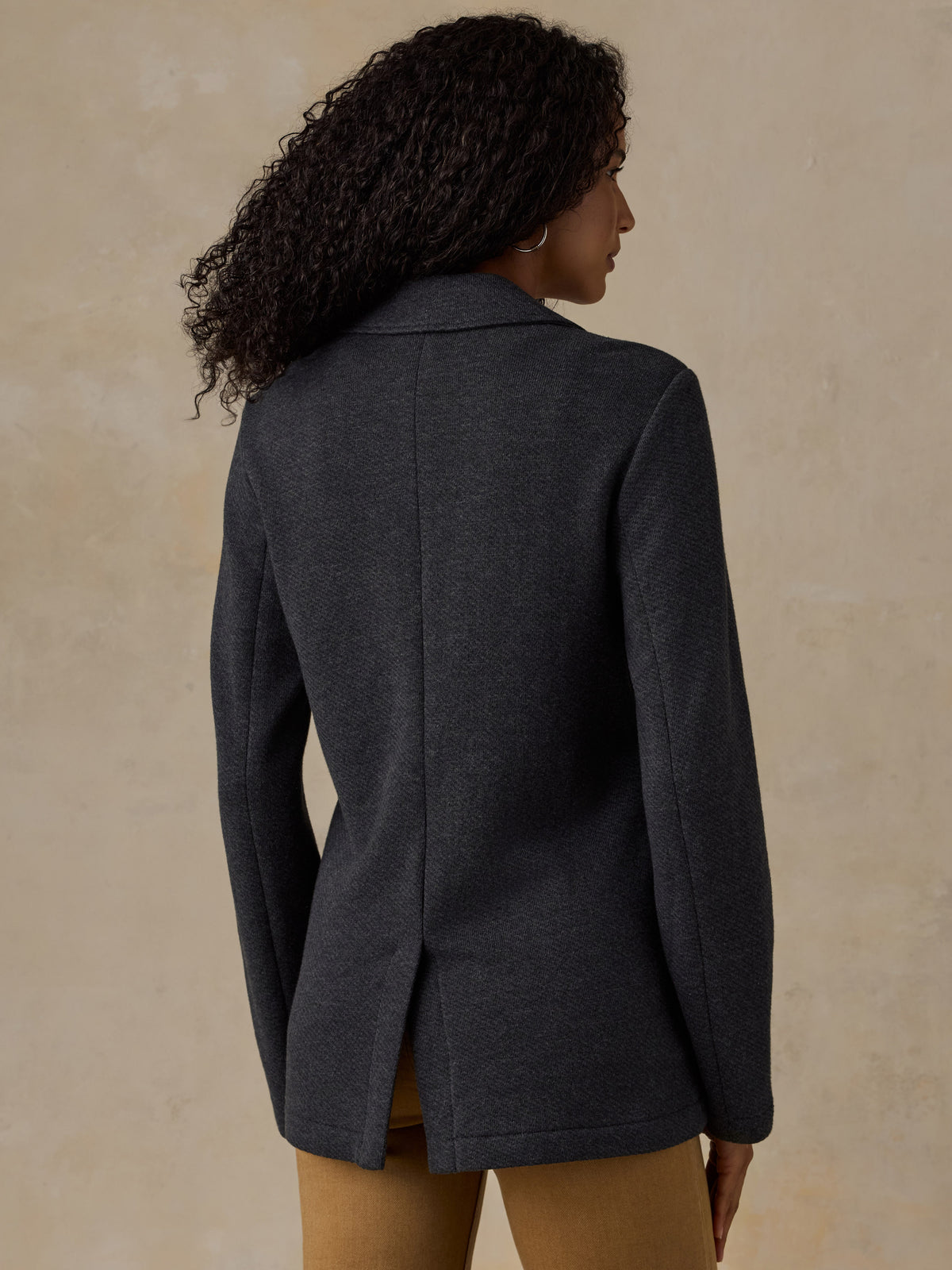 WOS2507-BSM_Inlet_Knit_Blazer_OM_BACK_CROP_1_Web.jpg
