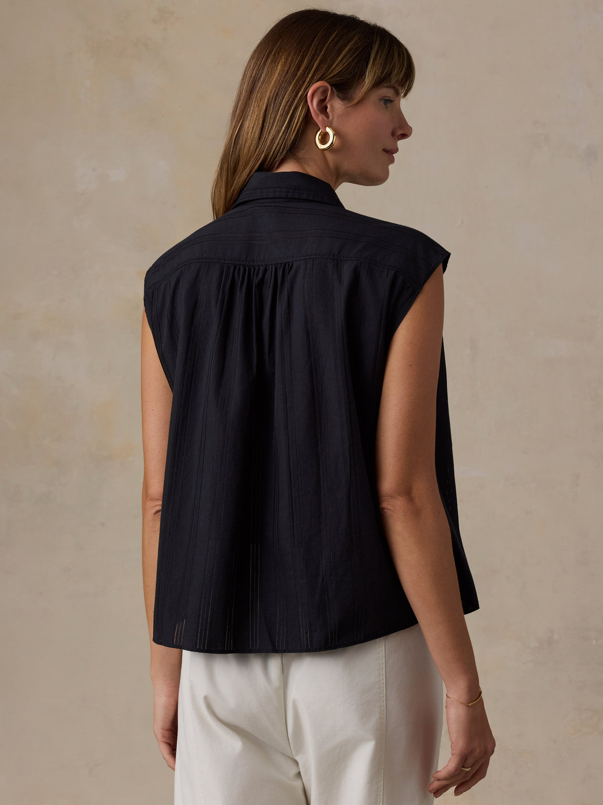 WTF2613-BLK_Heirloom_Dobby_Lucia_Top_OM_BACK_CROP_1_Web.jpg