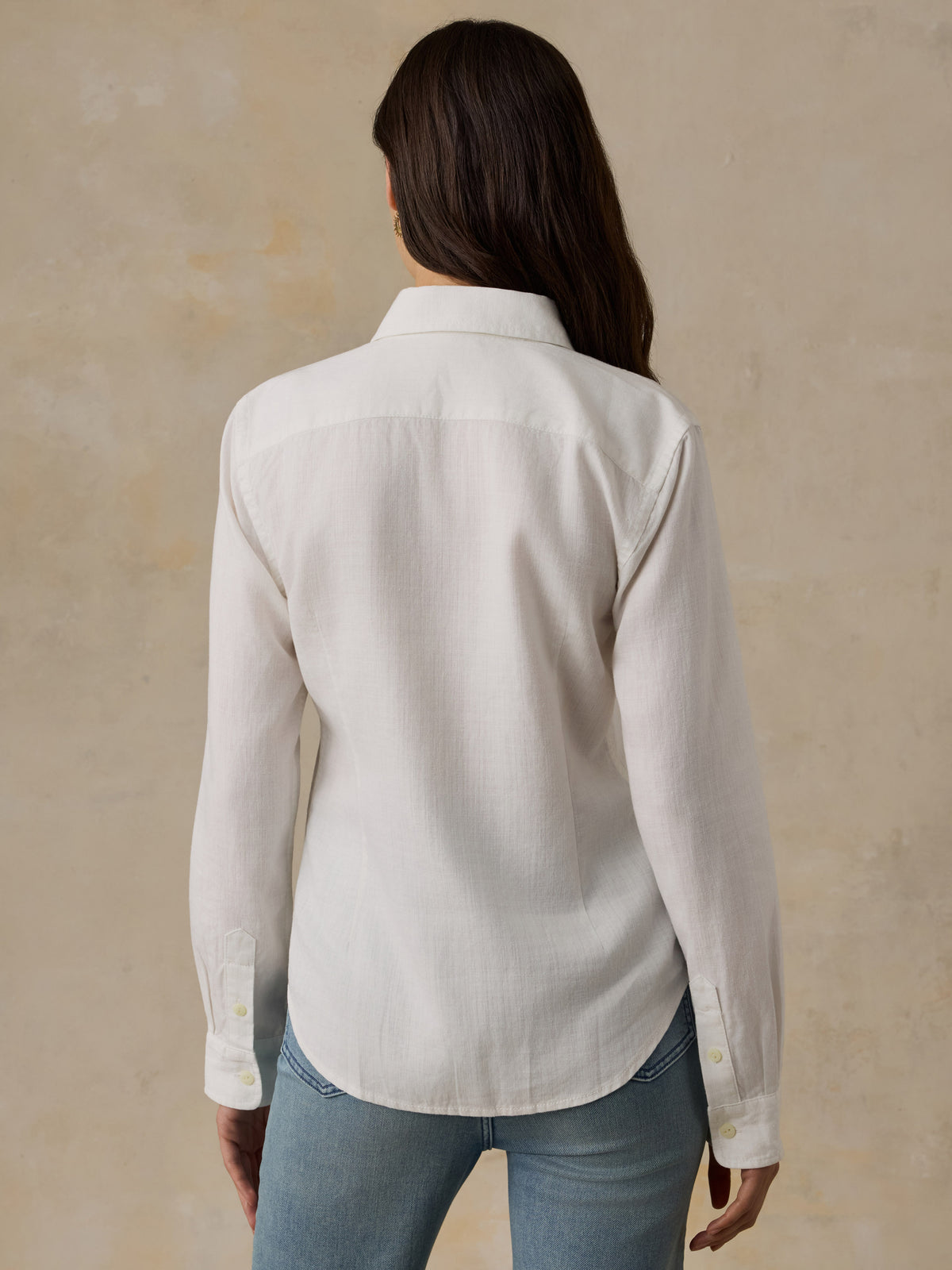WWF2613-WHT_Tried_True_Chambray_Shirt_OM_BACK_CROP_1_Web.jpg