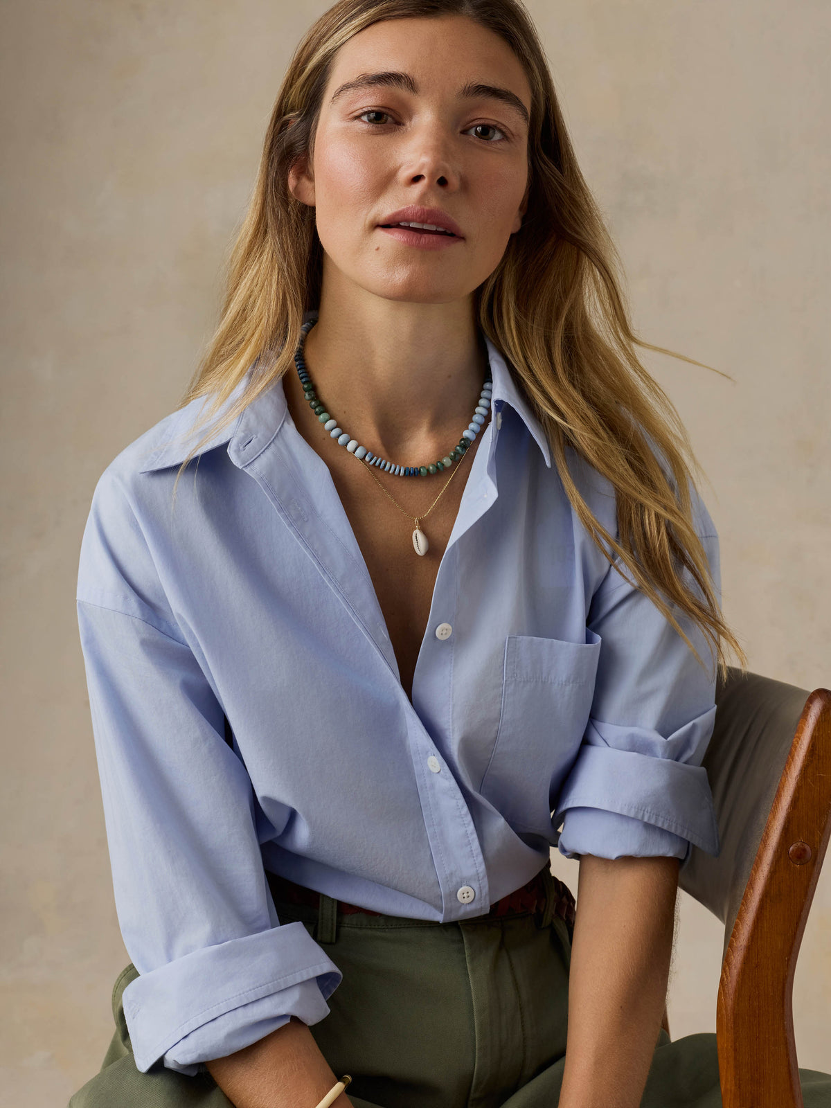 WWS2602-UUC_Coastal_Poplin_Oversized_Shirt_OM_EDITORIAL_1_Web.jpg