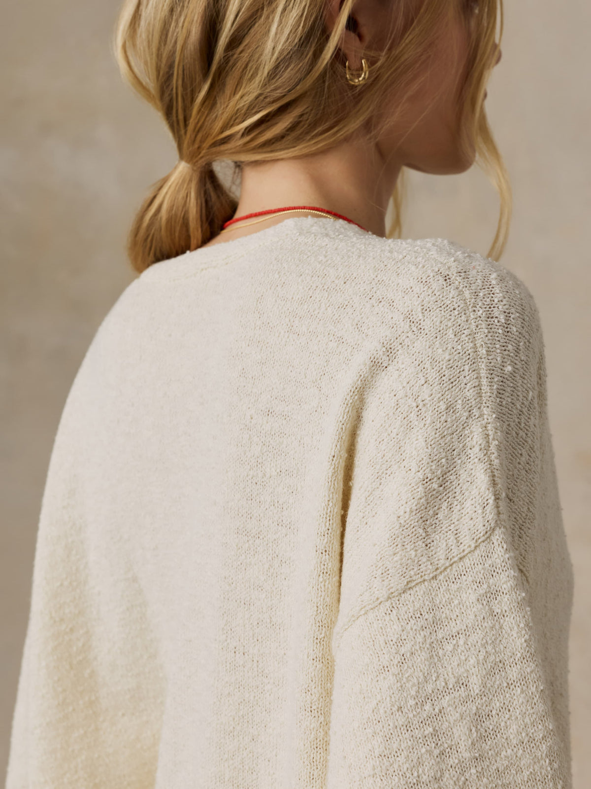 WYU2611-CRM_Boucle_Deep_V_Sweater_OM_DETAIL_1_Web.jpg